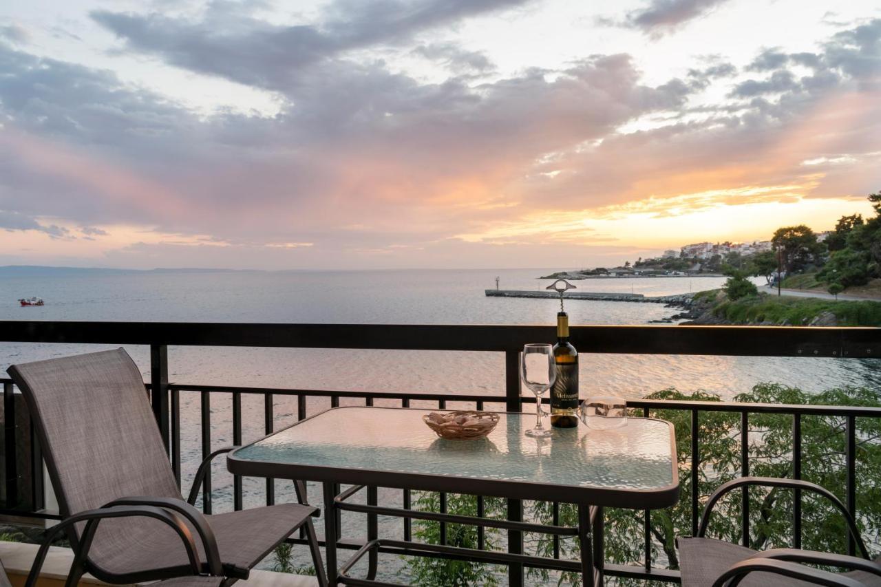Magda Rooms "Sea View" نيوس مارماراس المظهر الخارجي الصورة